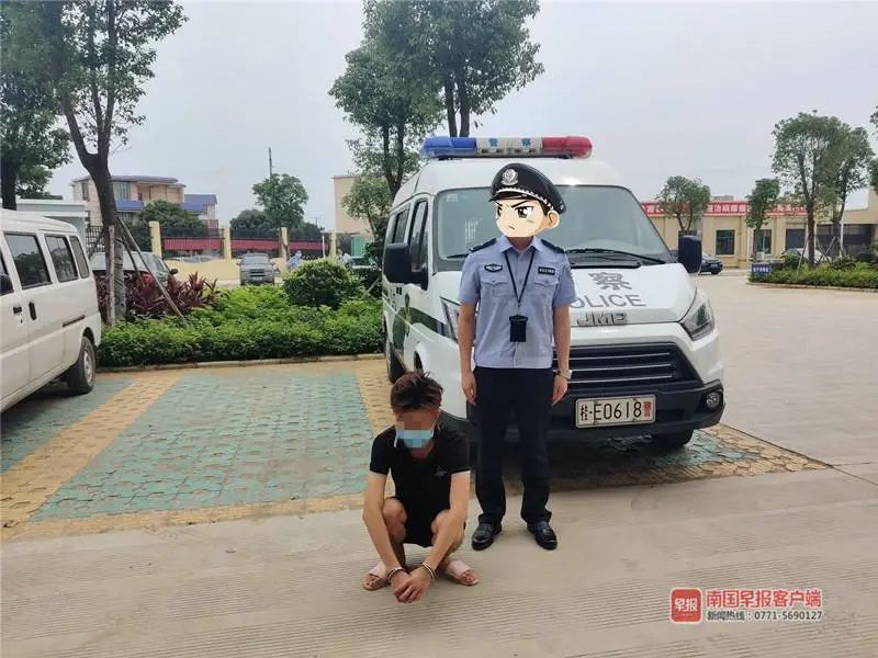 DƬ